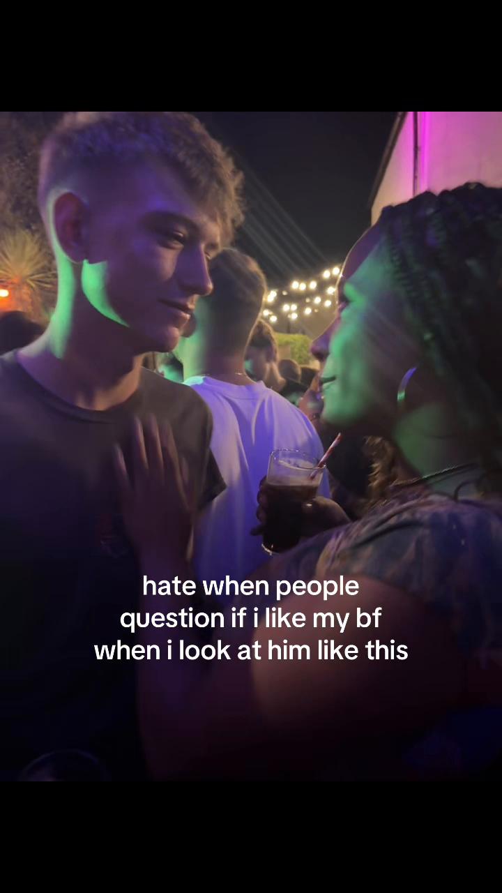 @rhi🏜️