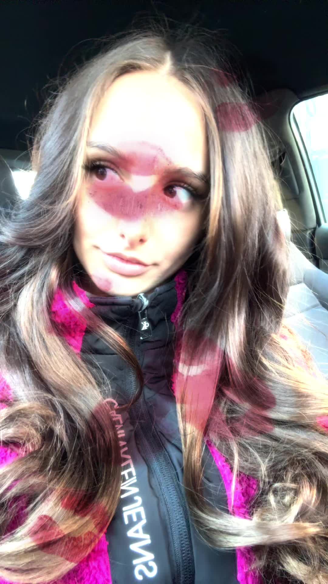 @Gabriella:)
