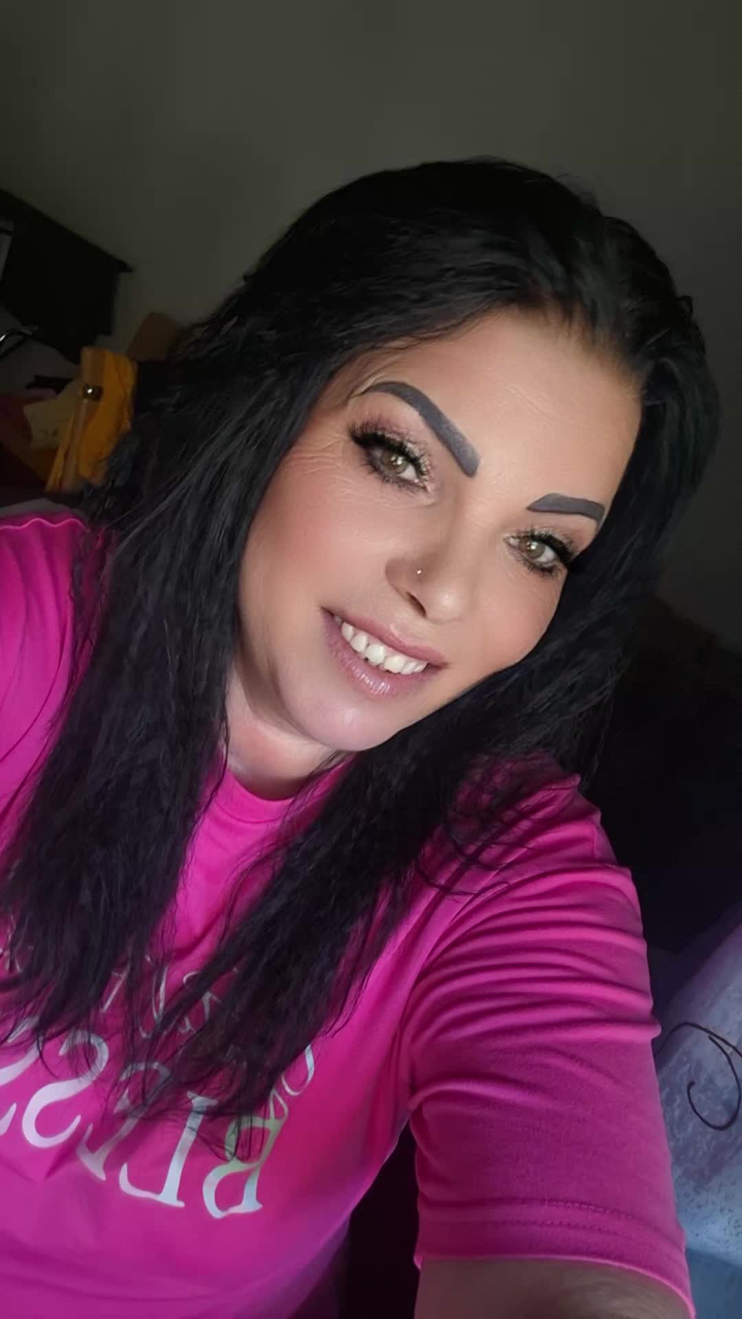 @angi angi