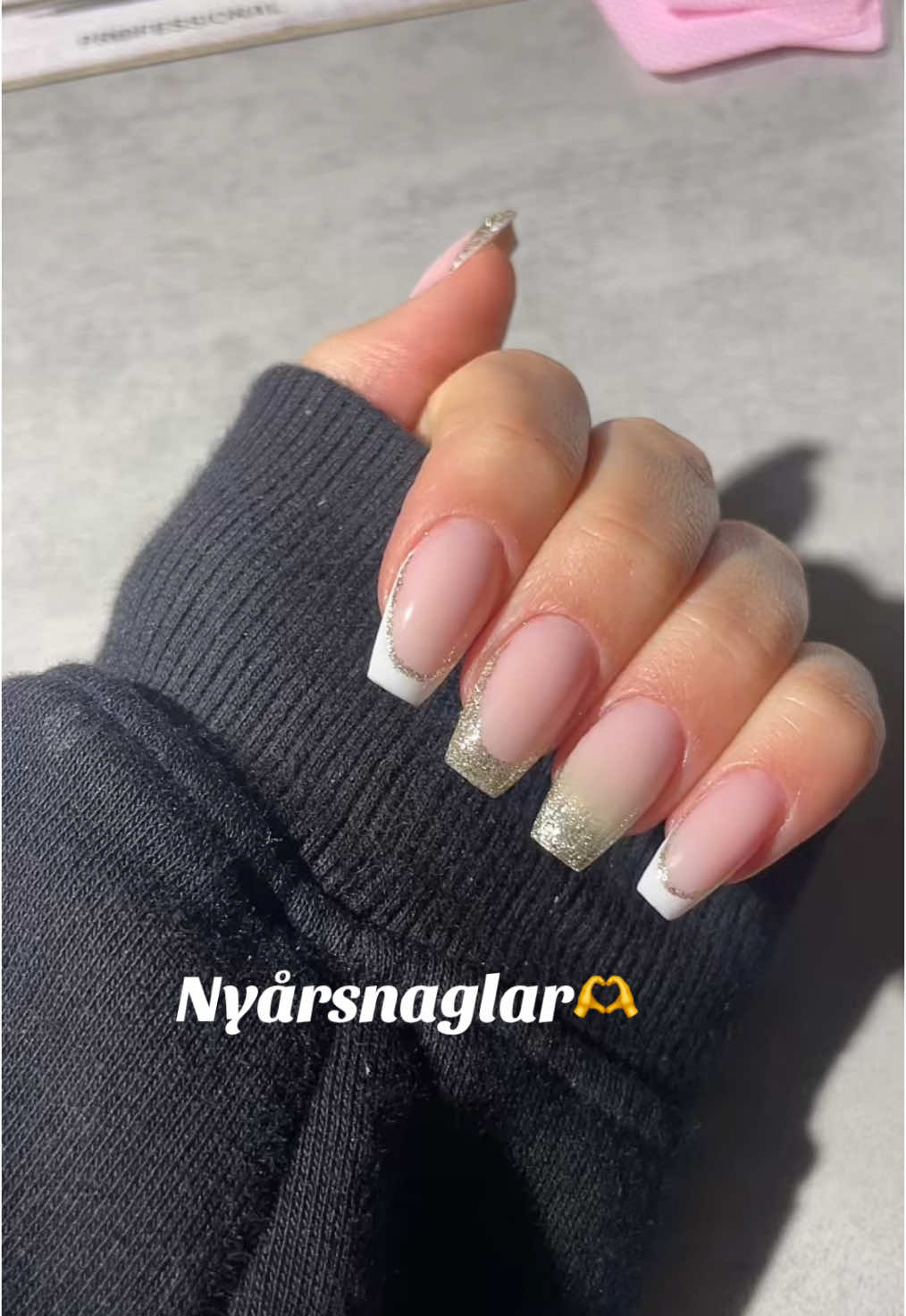 @𝓔𝓵𝓼𝓪𝓼..𝓝𝓪𝓰𝓵𝓪𝓻
