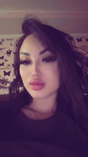 @Denisa