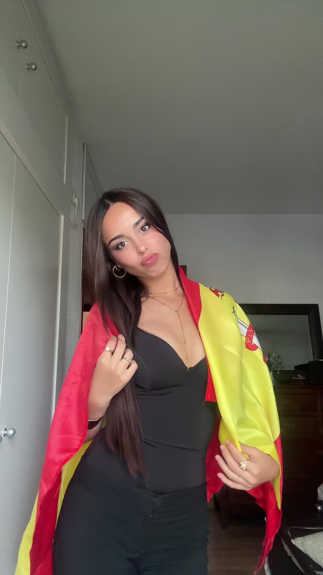 @Carlota