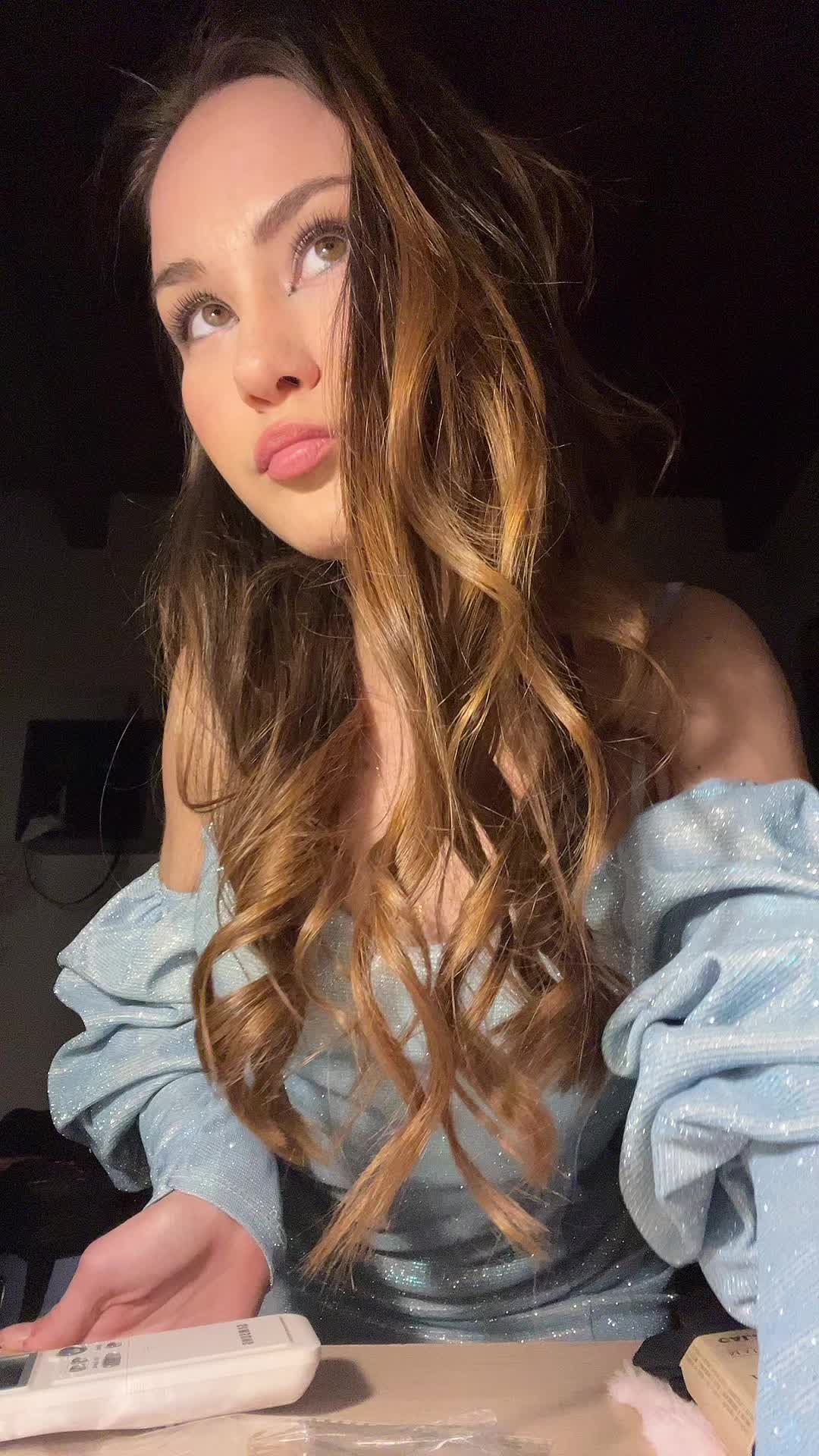 @angi🪽