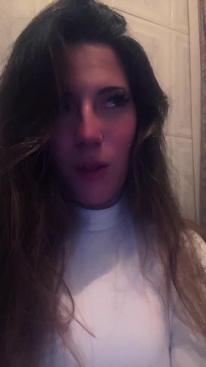 @María