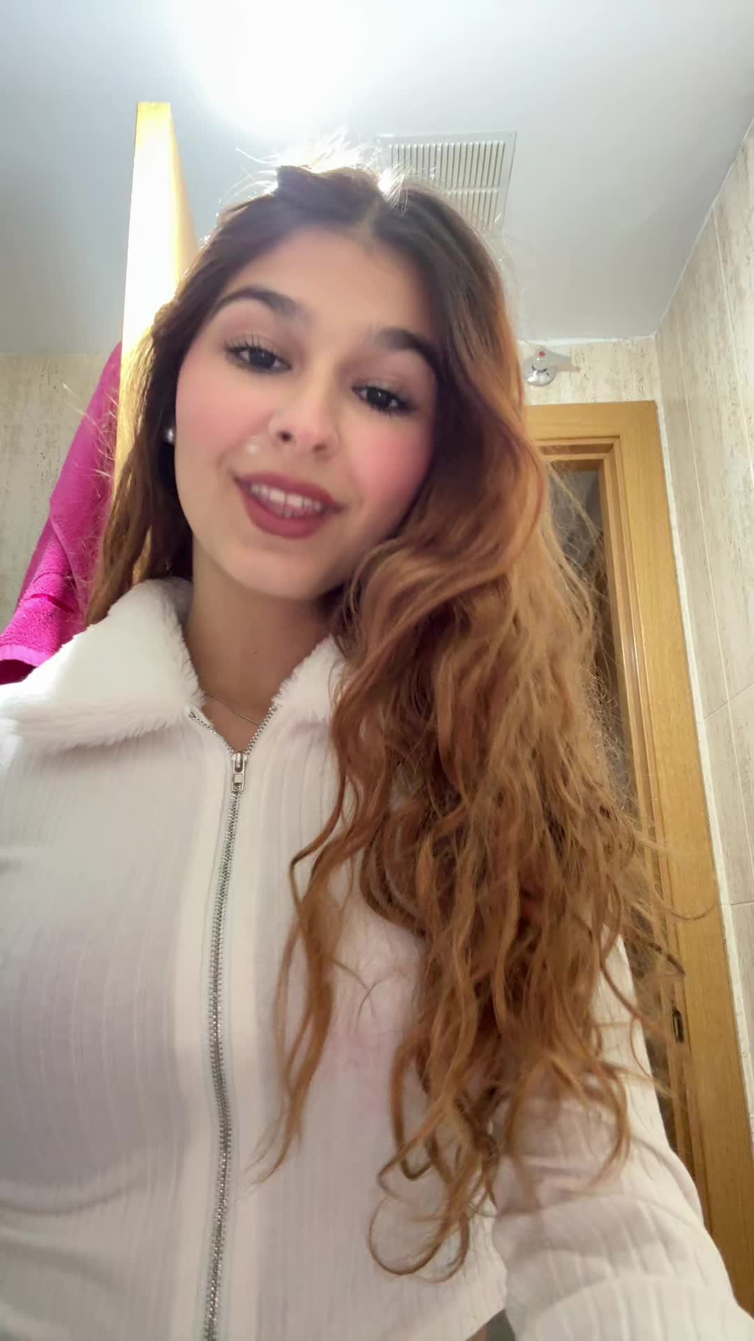 @Iraa