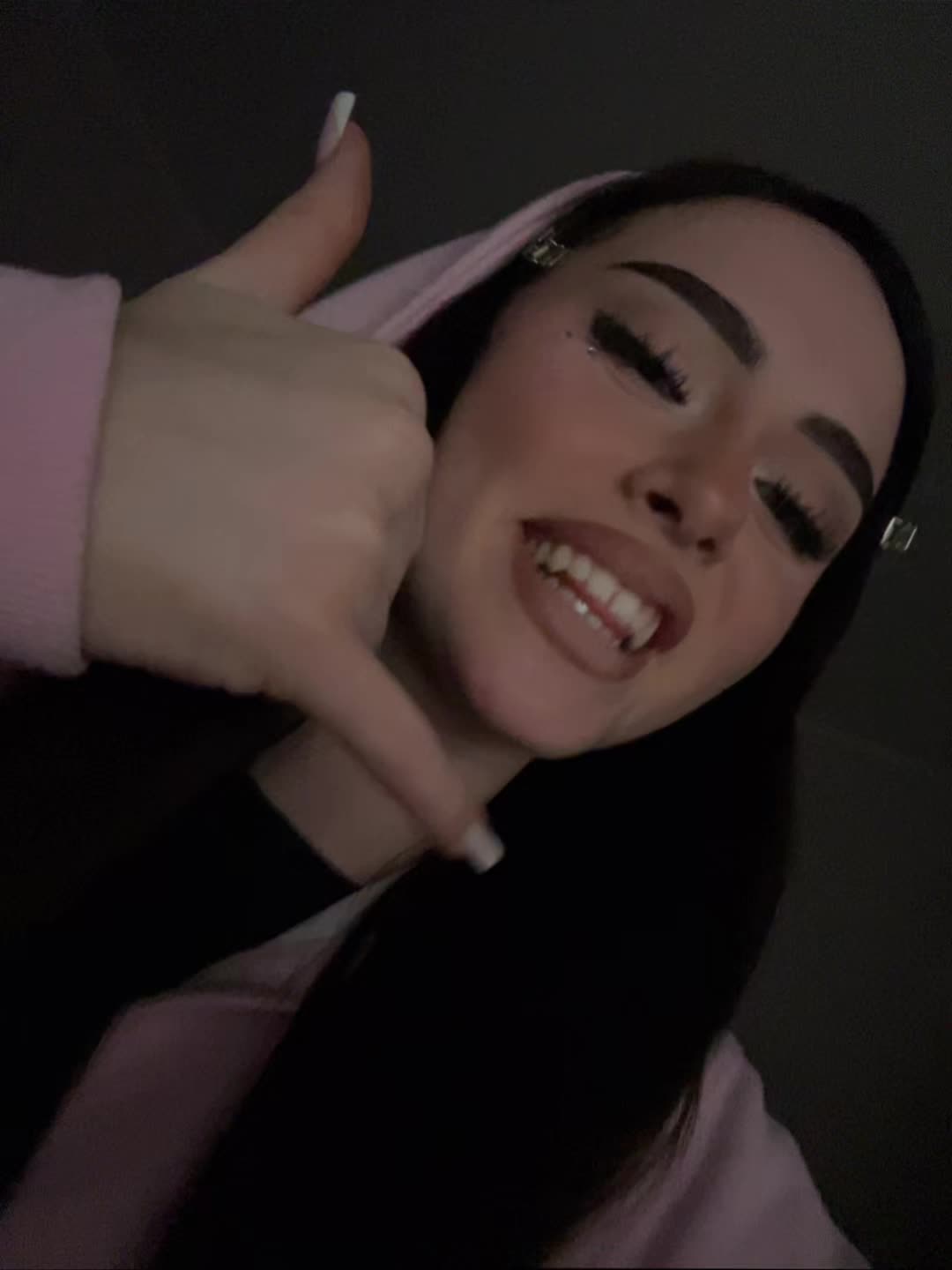 @white baddie live