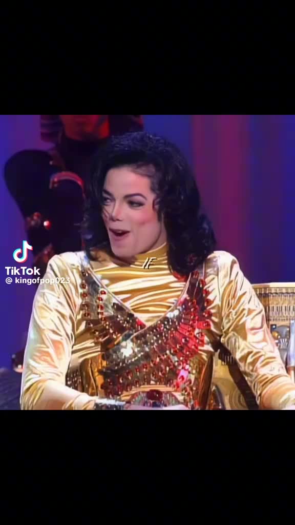 @Goldie333💜🎀♋️SKSH💖👑🌹✨️