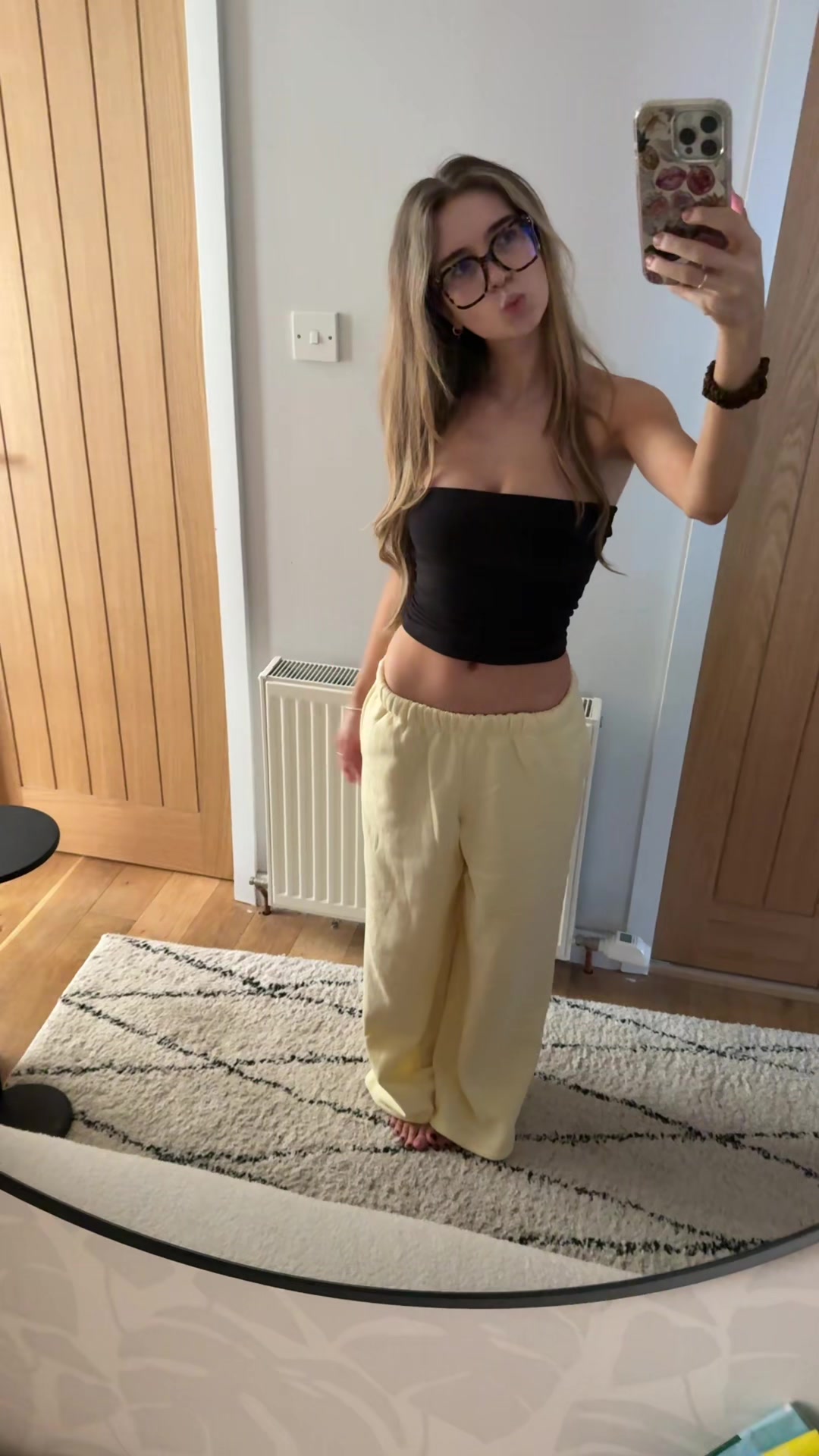@niamh 🦧🫦