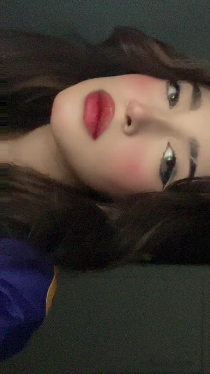 @iiiyowmii