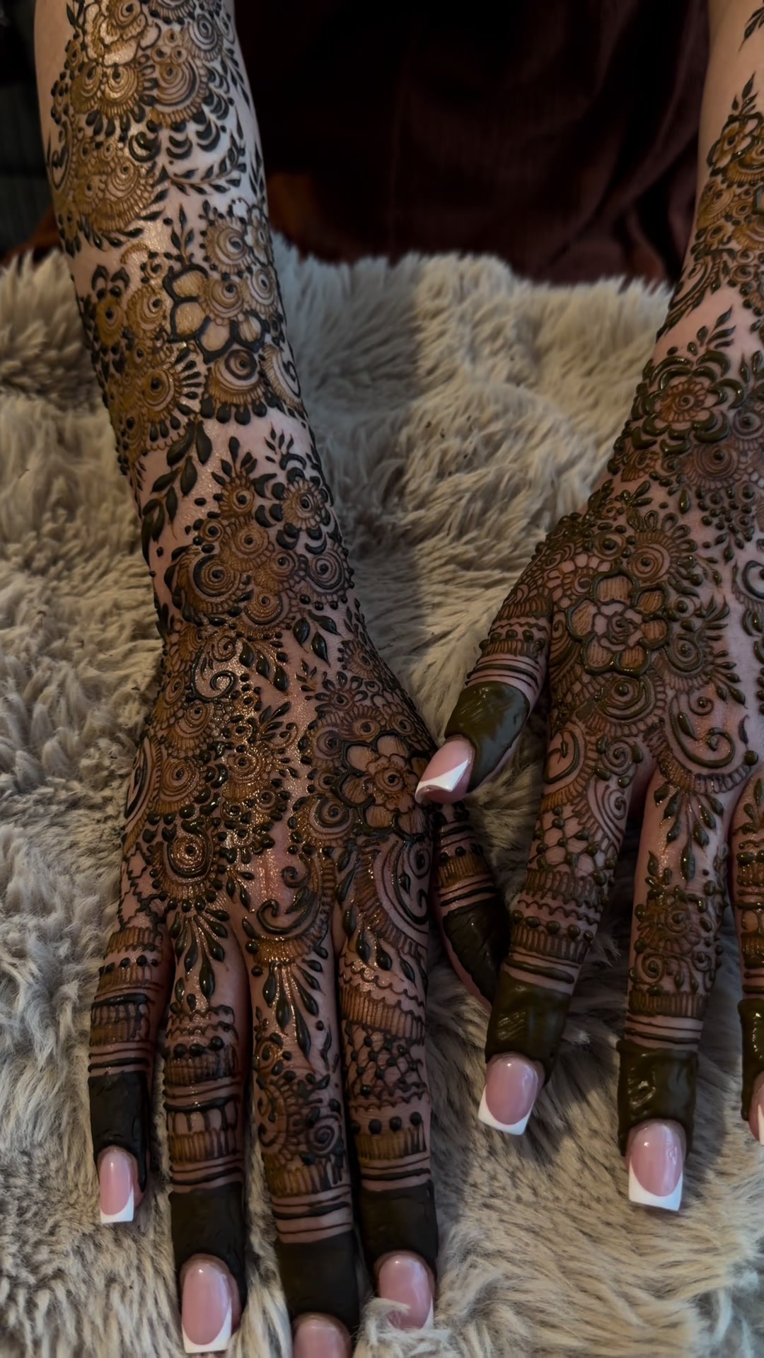 @Fiza Mehndi