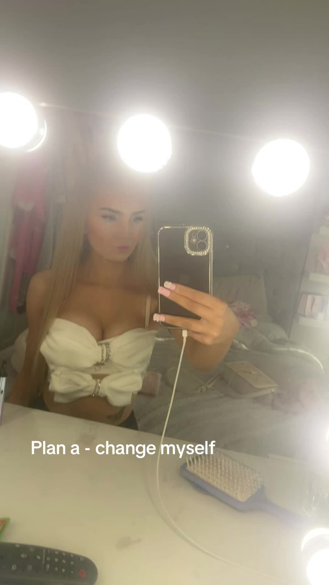 @Ellie - rose ๐