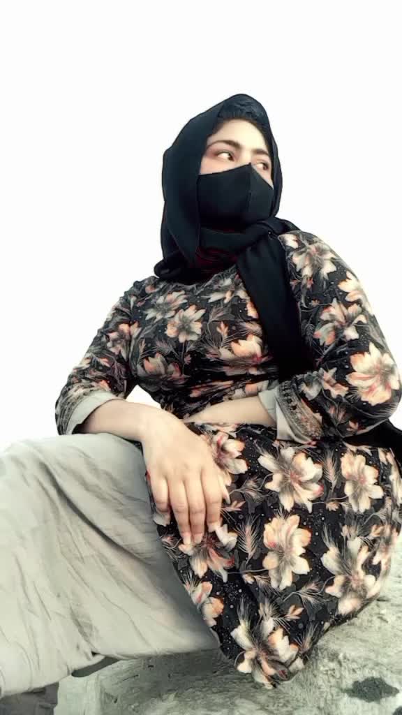 @neelammalik1111