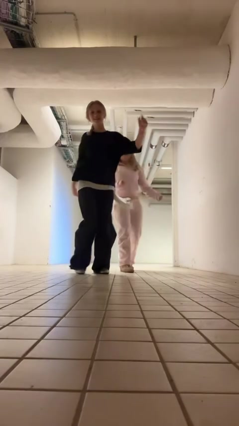 @Ella_steinstö🌺