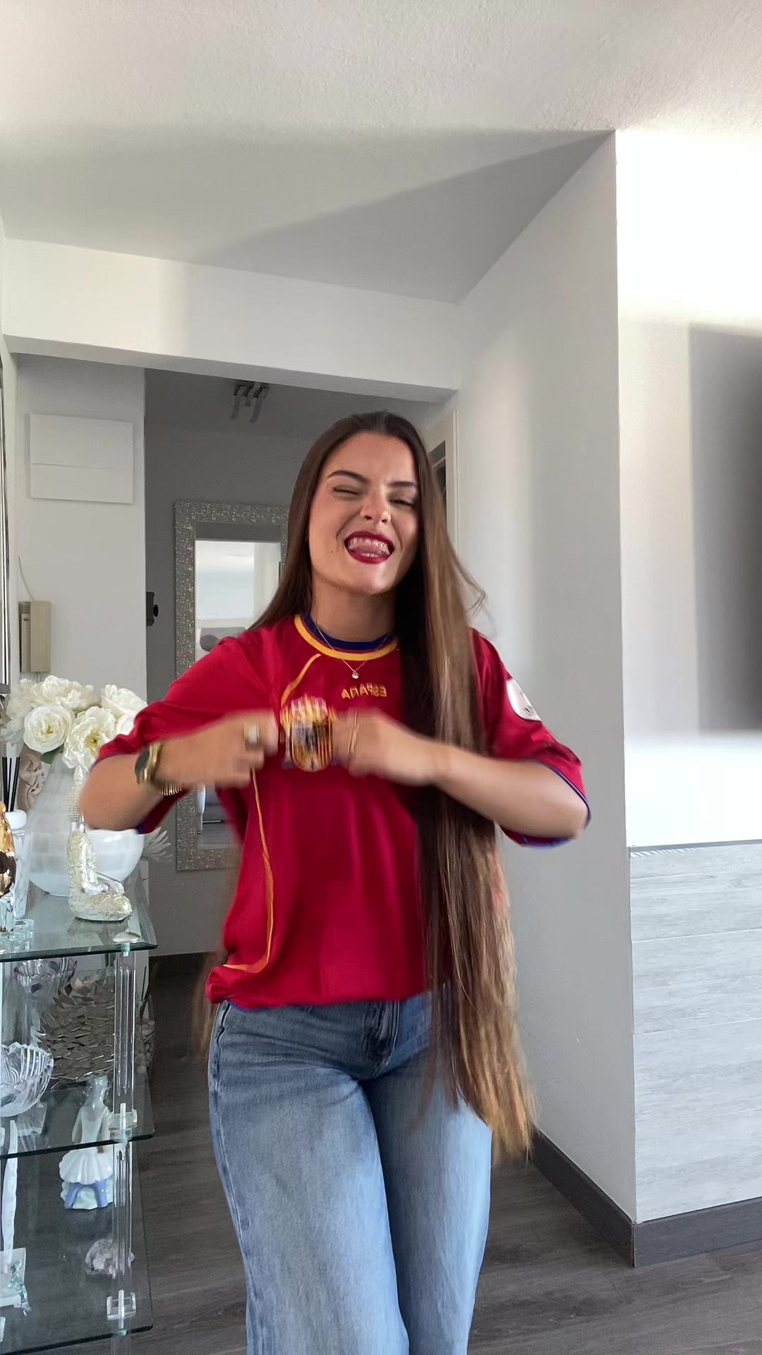 @martadaniiela