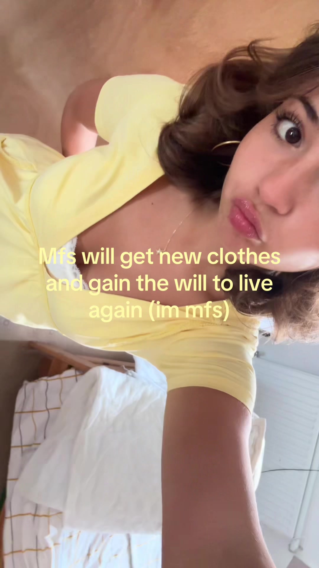 @emzyemz 🫐