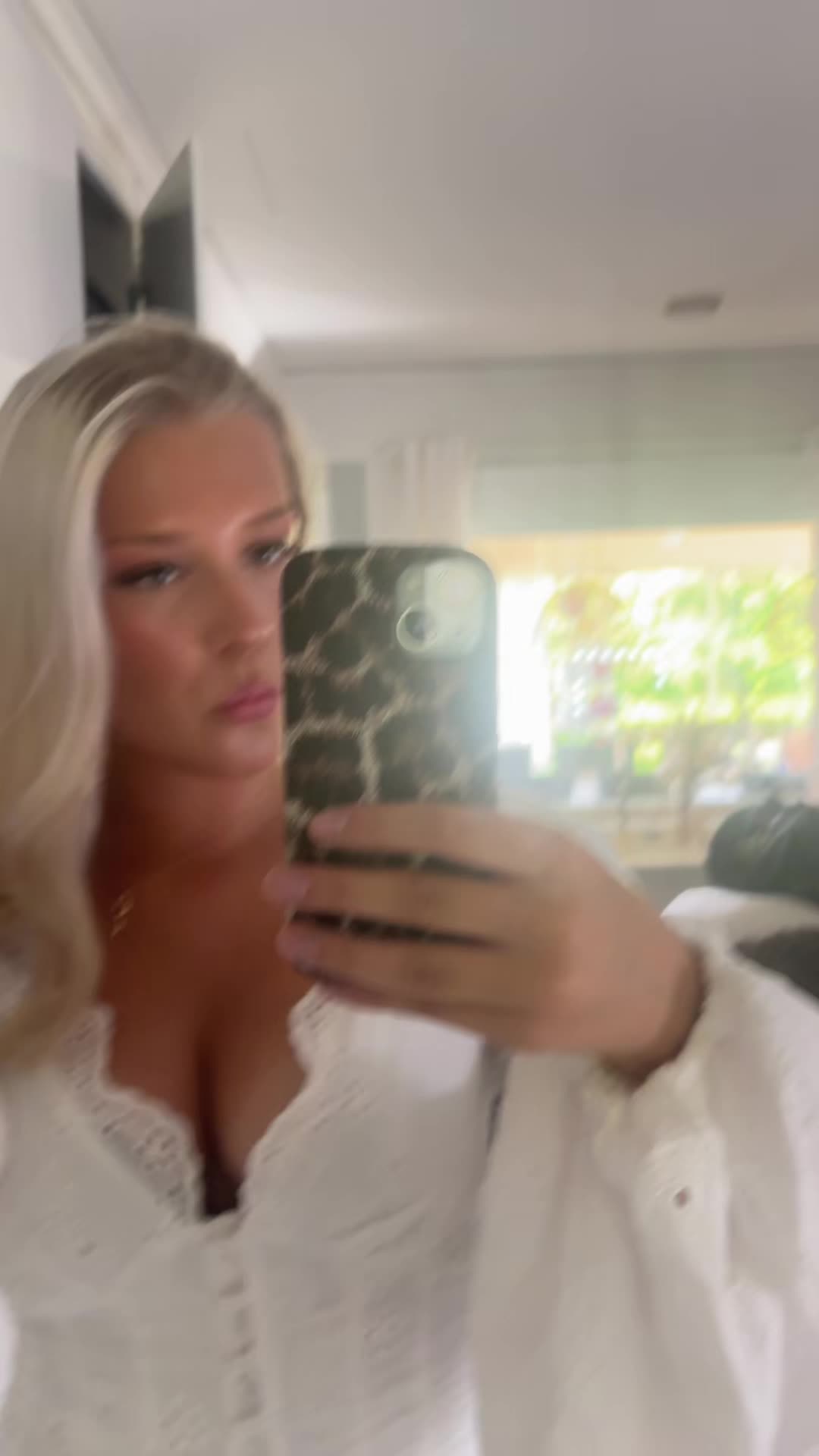 @Elvis🥂🥂