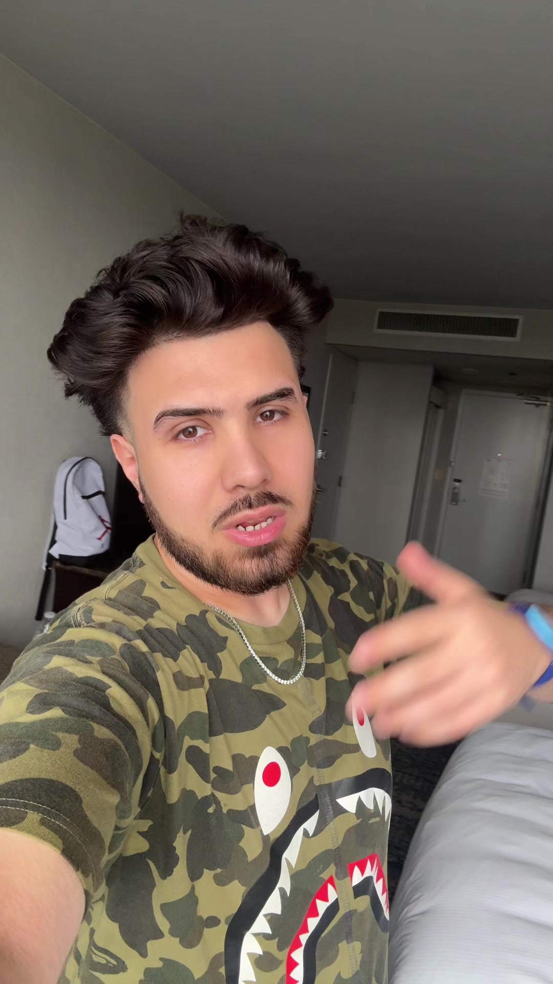 @Sam🤩