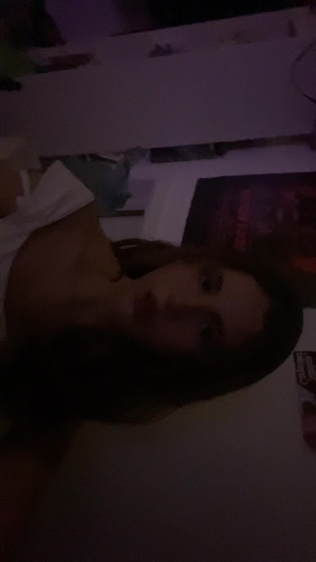 @hamiltons_thong