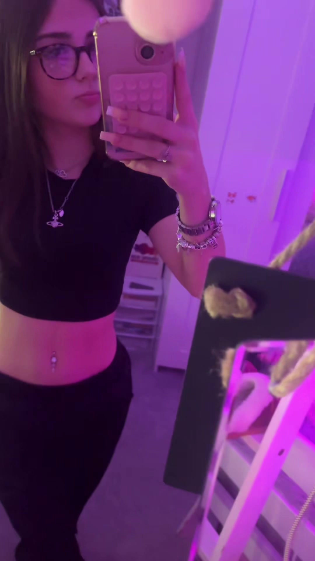 @immyᥫ᭡.