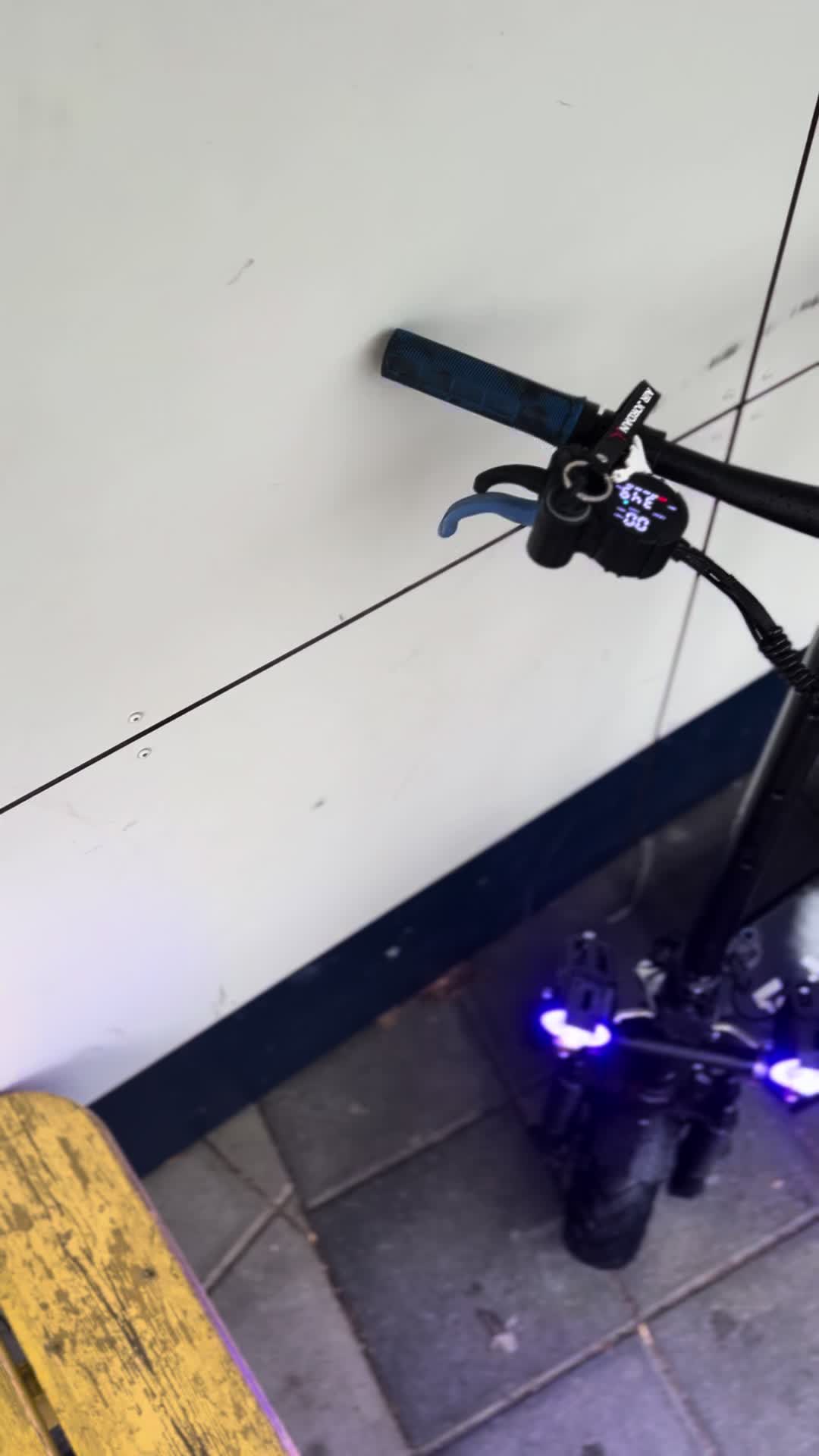 @E7 Pro_Rider
