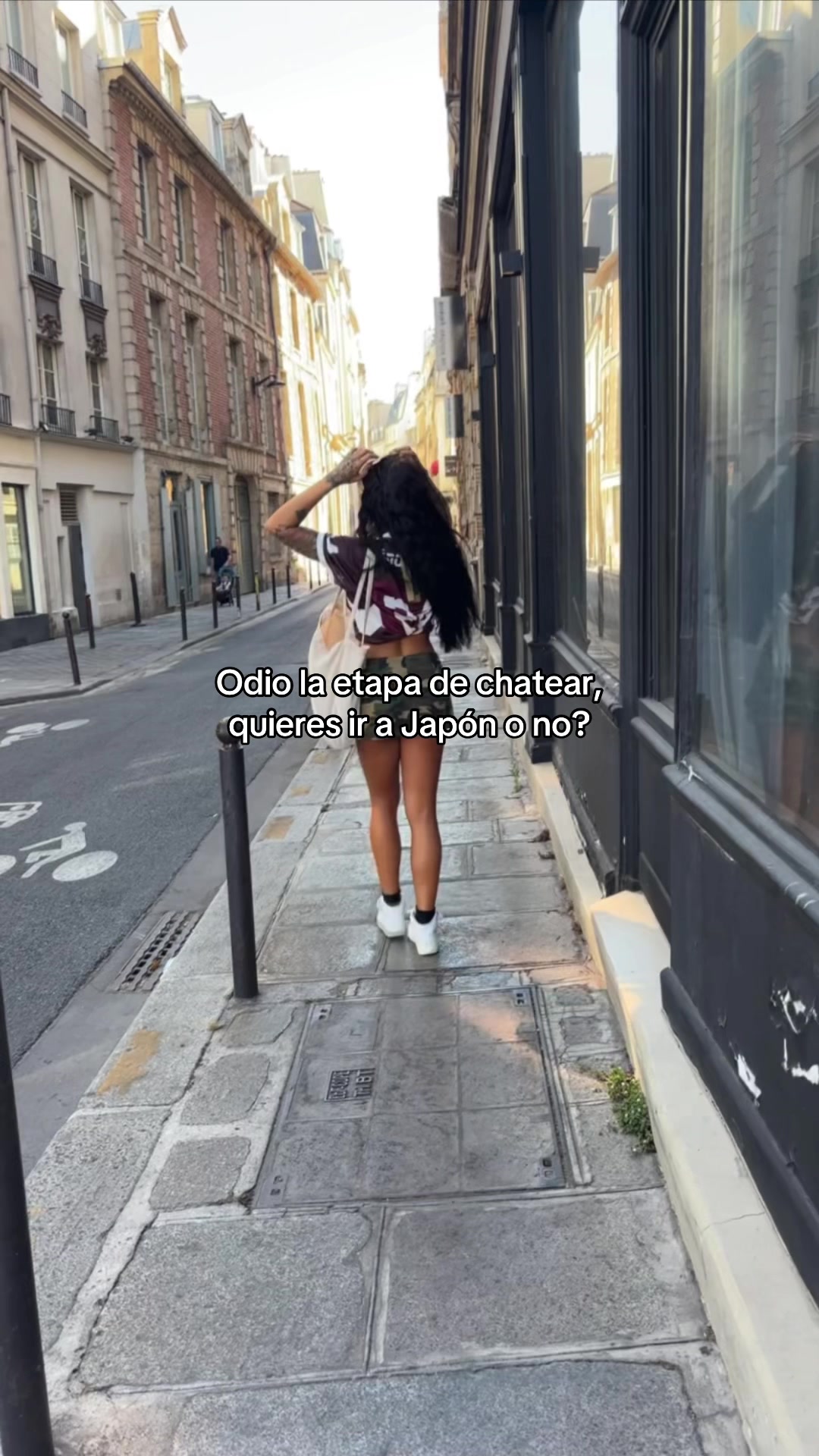 @Lara