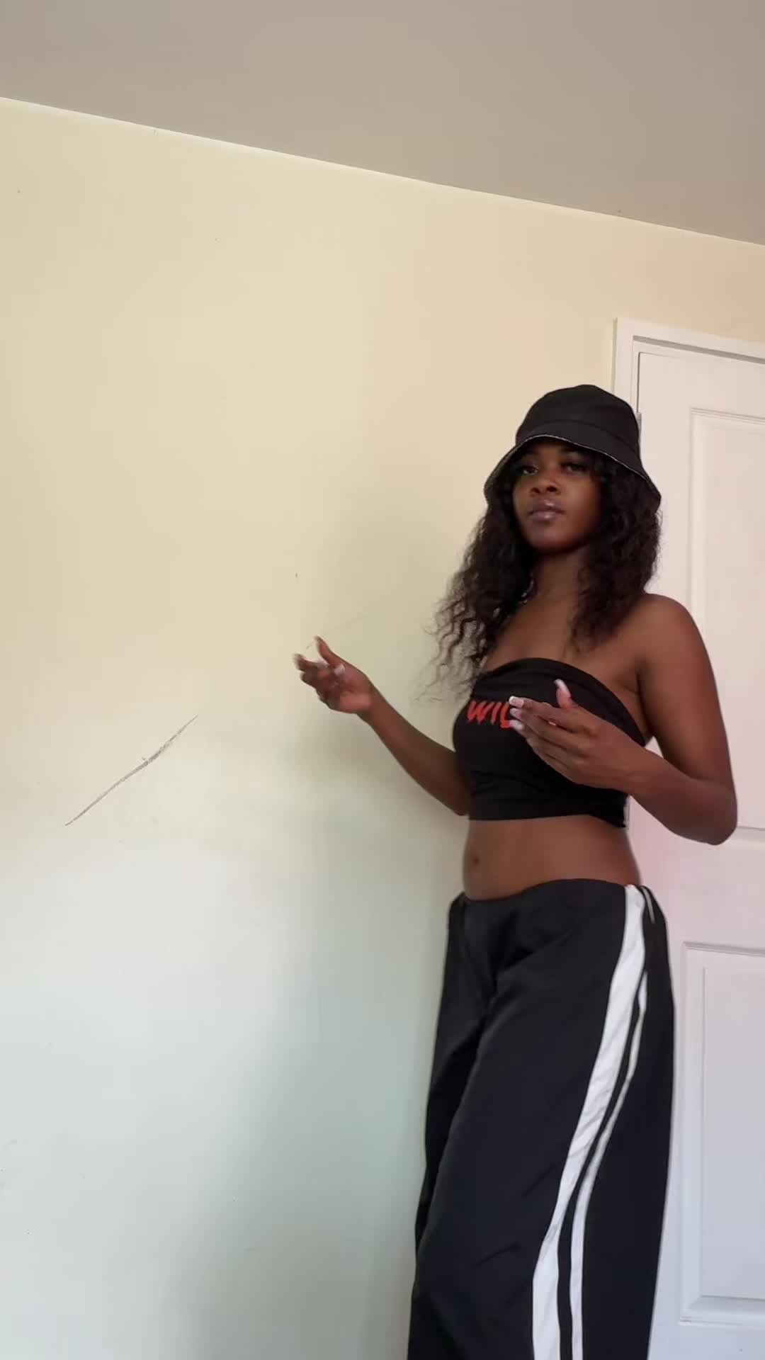 @jezinaj