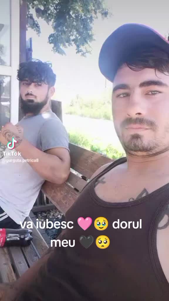 @Maria & Vali 🤪🫰