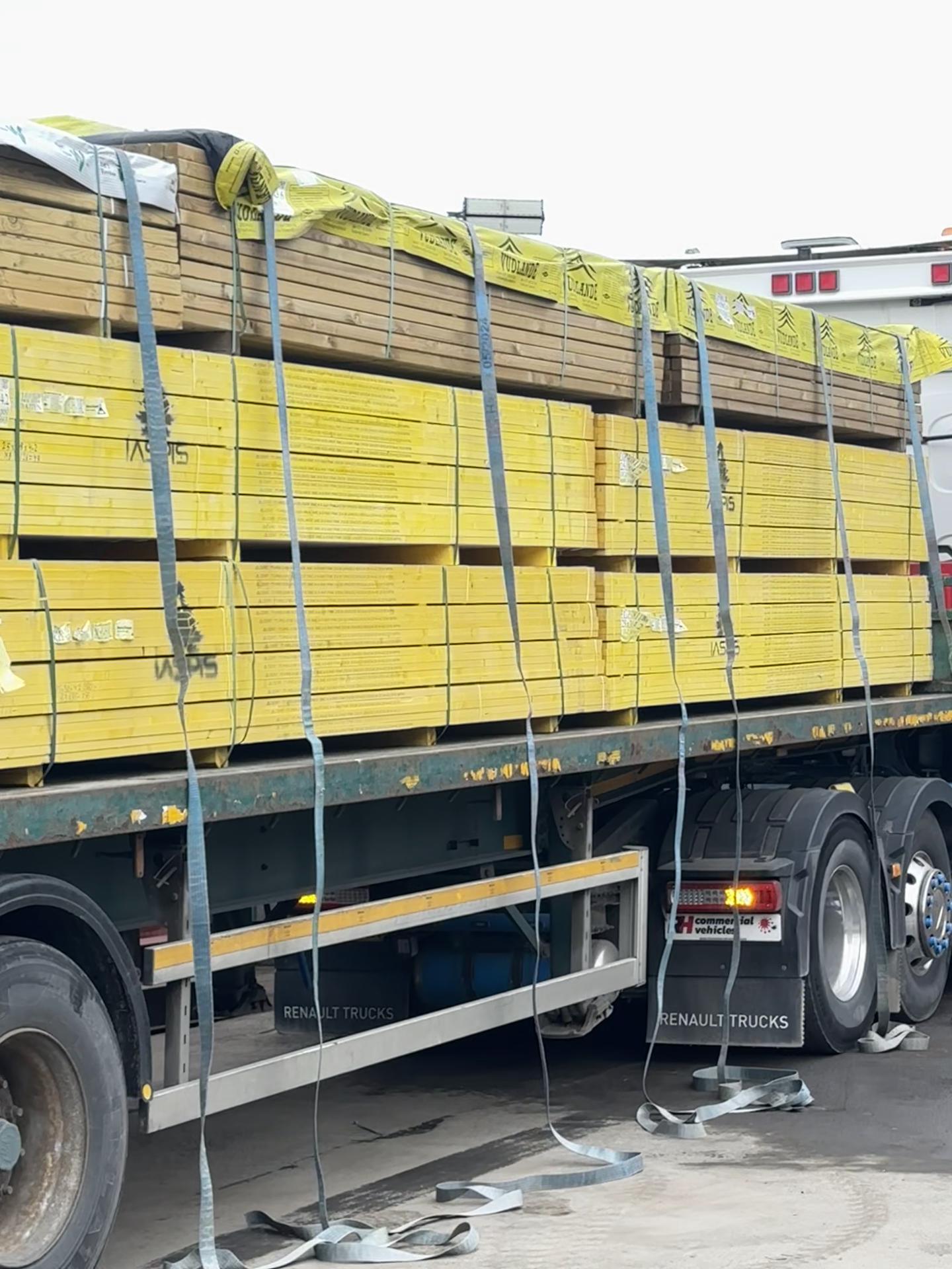 @SR TIMBER & BUILDING MERCHANT