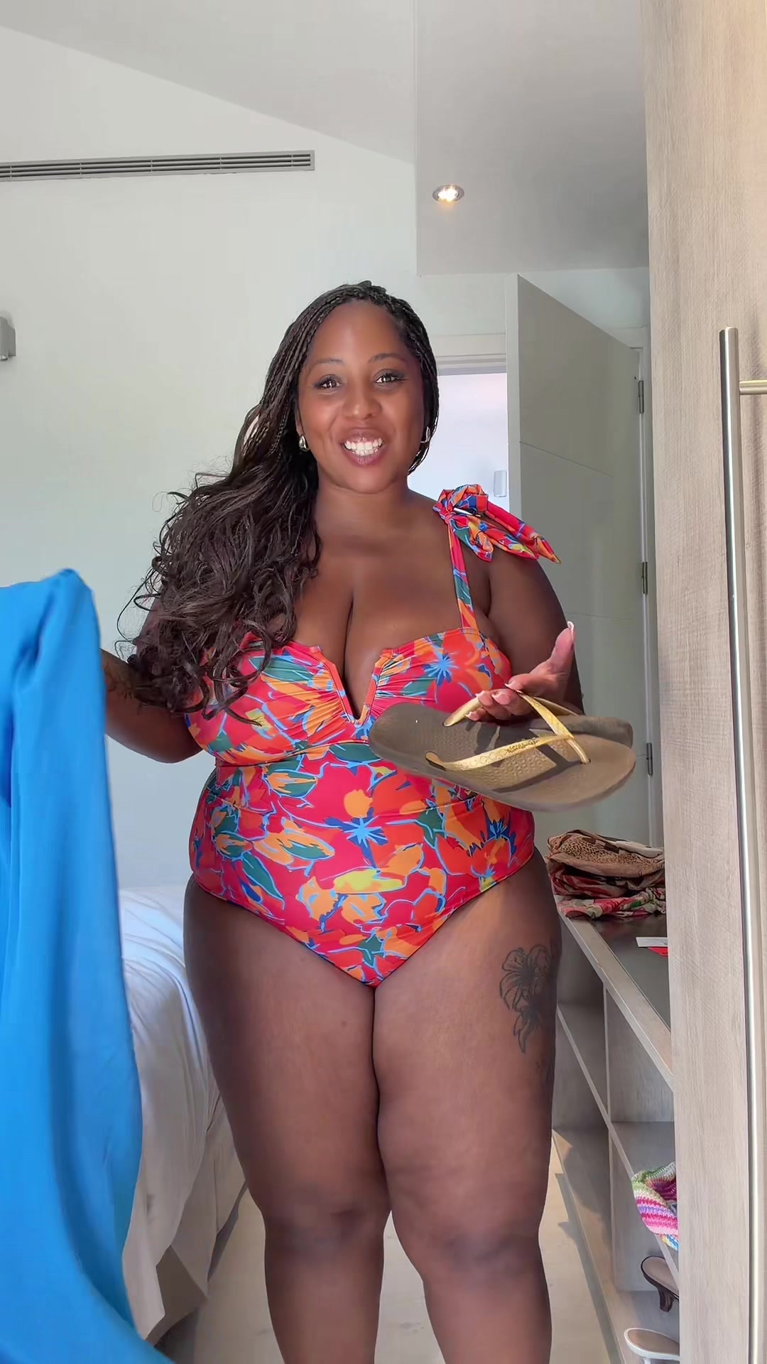 @Chae Desara | Curvy Girl Diary