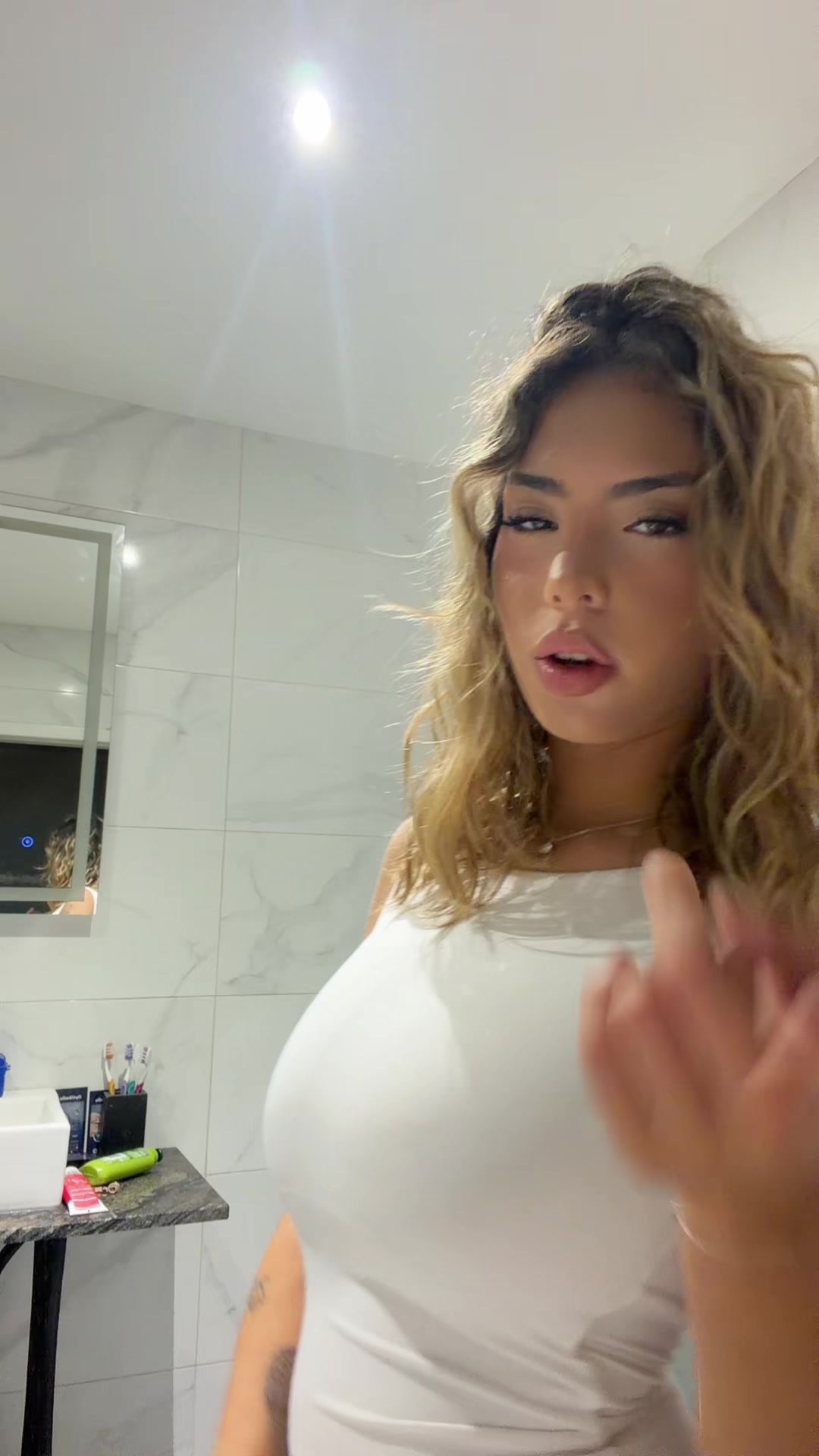 @lauraalguaciiil