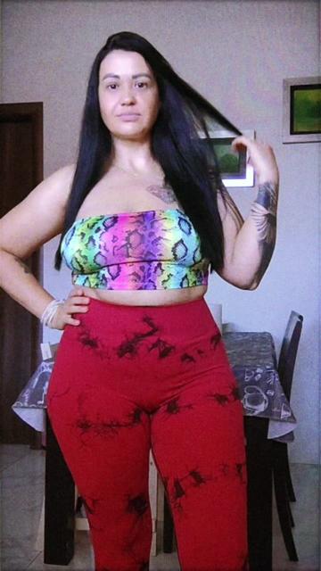 @Bruneta💎