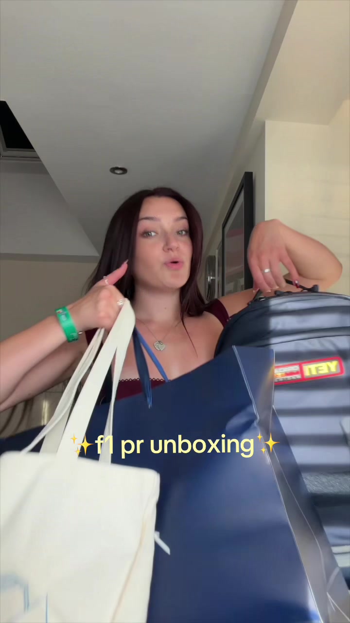 @Skye Upshall