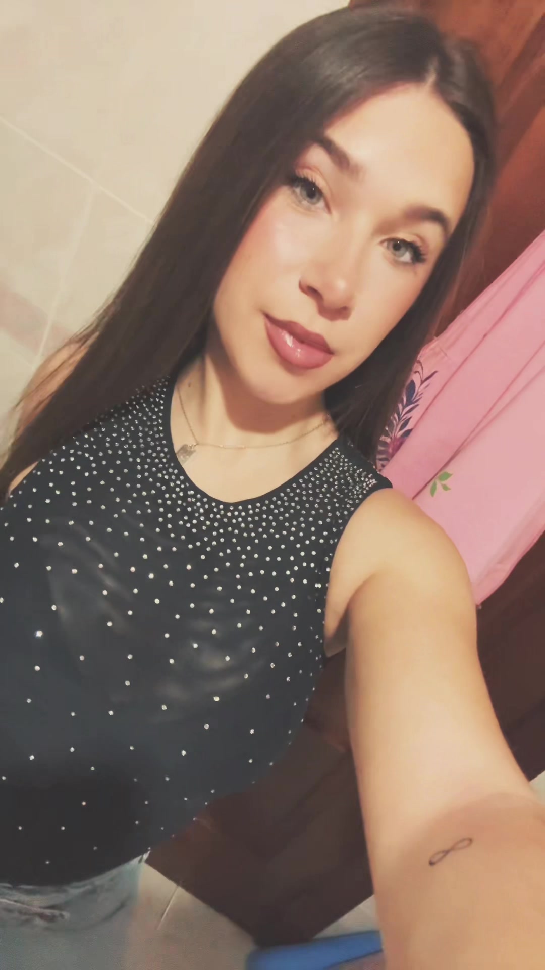 @g🌙