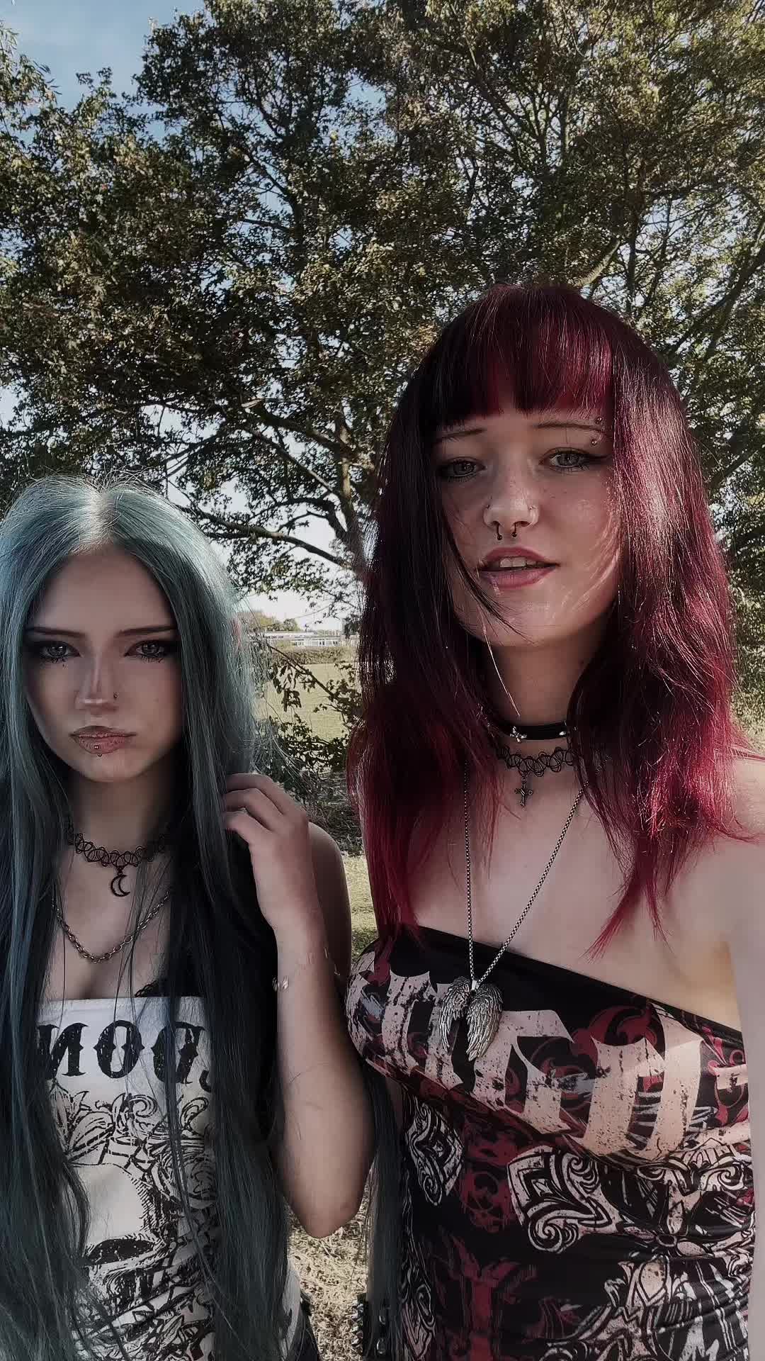 @izzy 🕷️