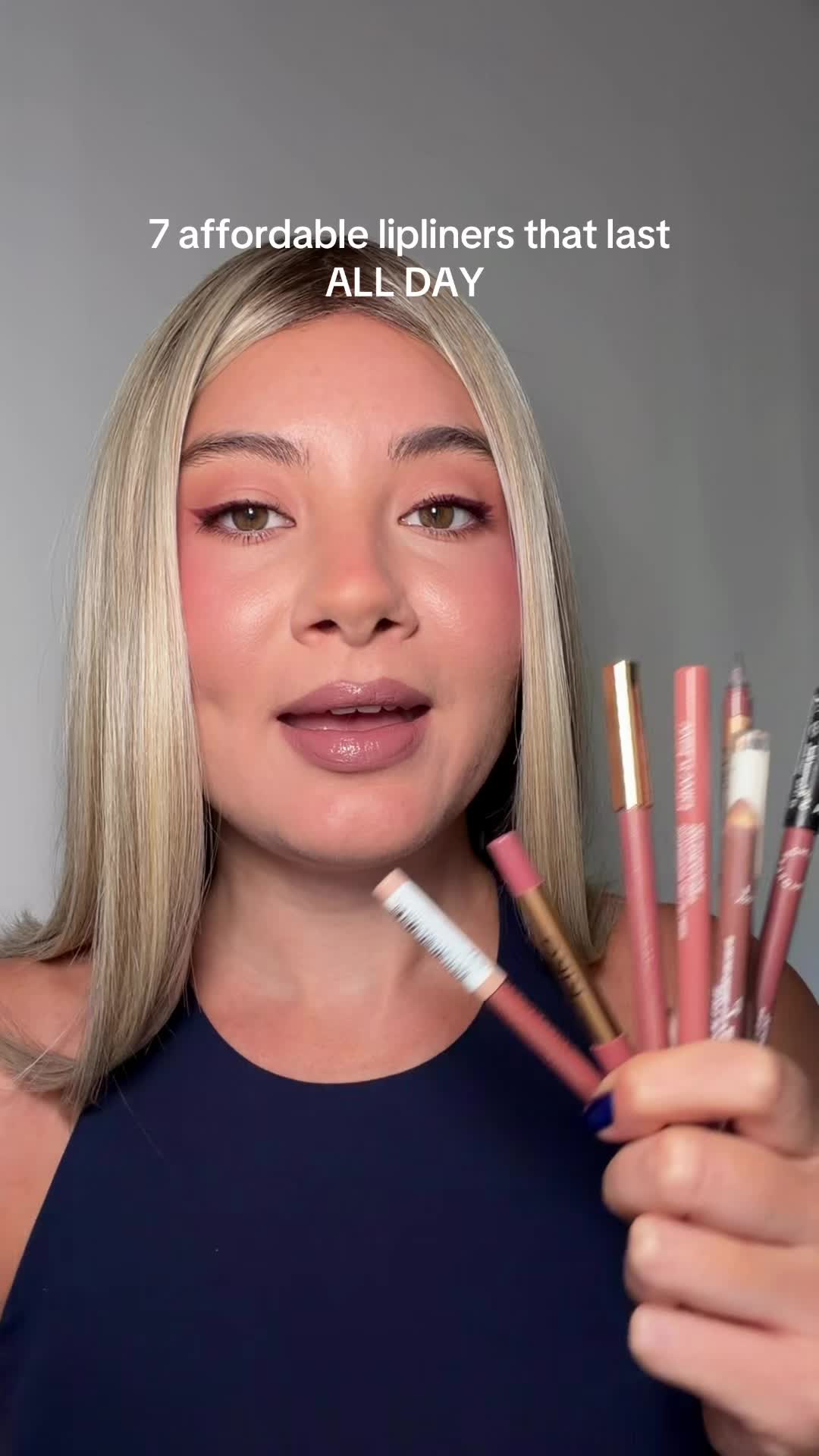 @IG: Kristine.pro.beauty