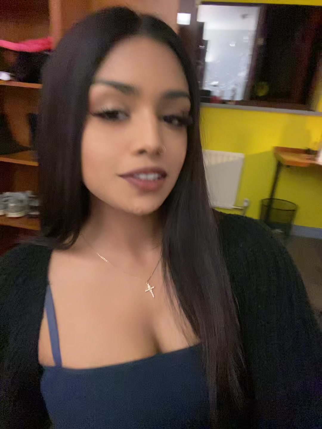 @tania