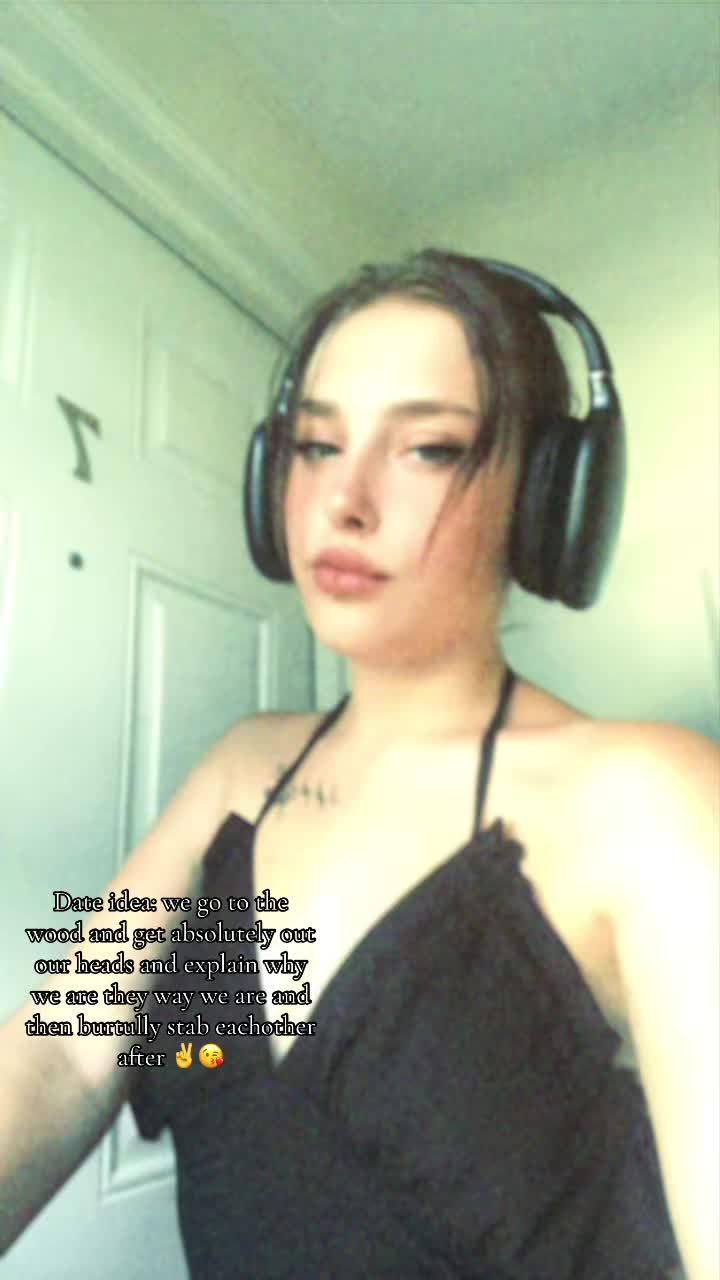 @Katie🖤⛓️