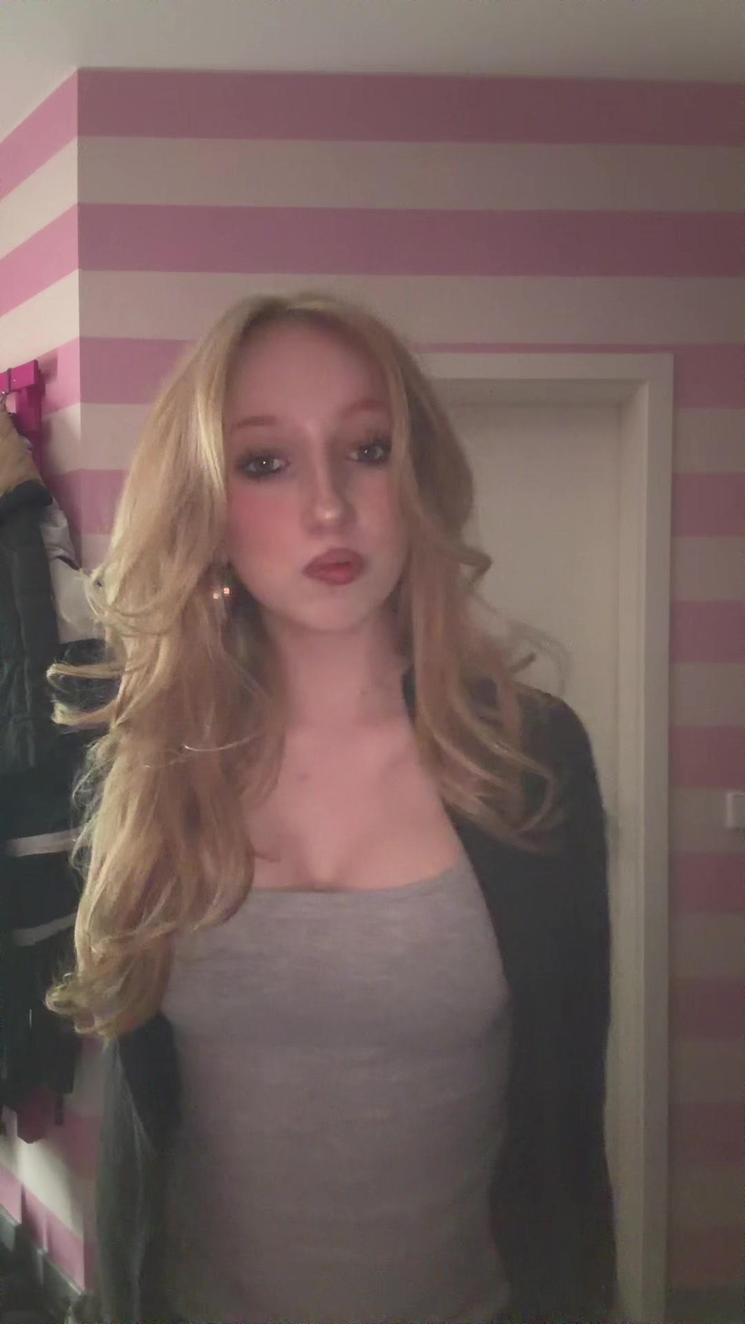 @Lillyyy