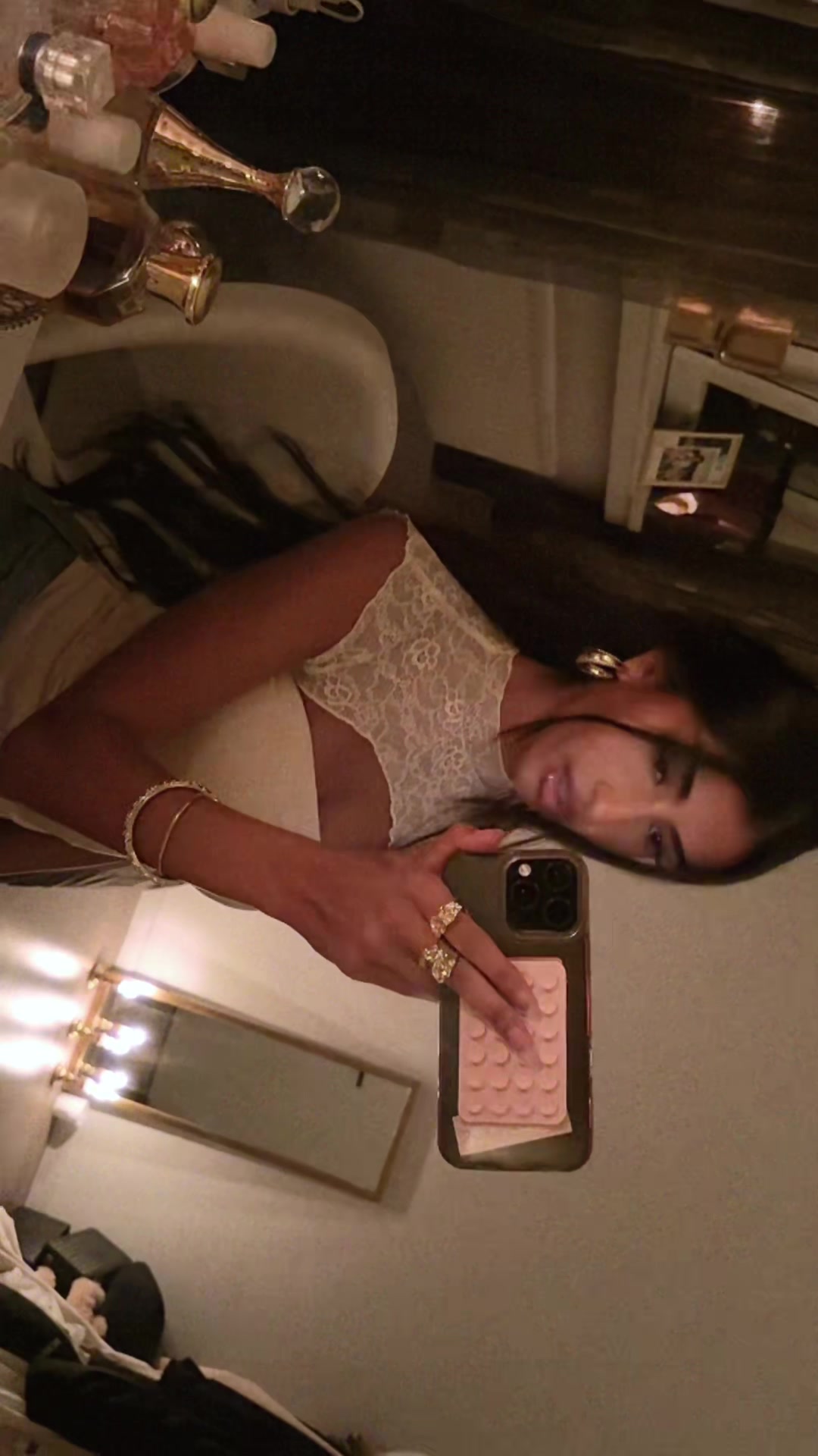 @LUNA LUANA AMIRI