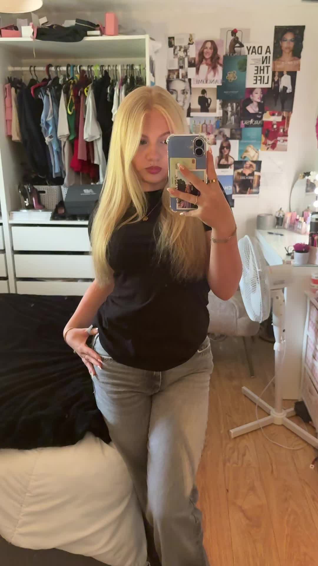 @ellie~rose