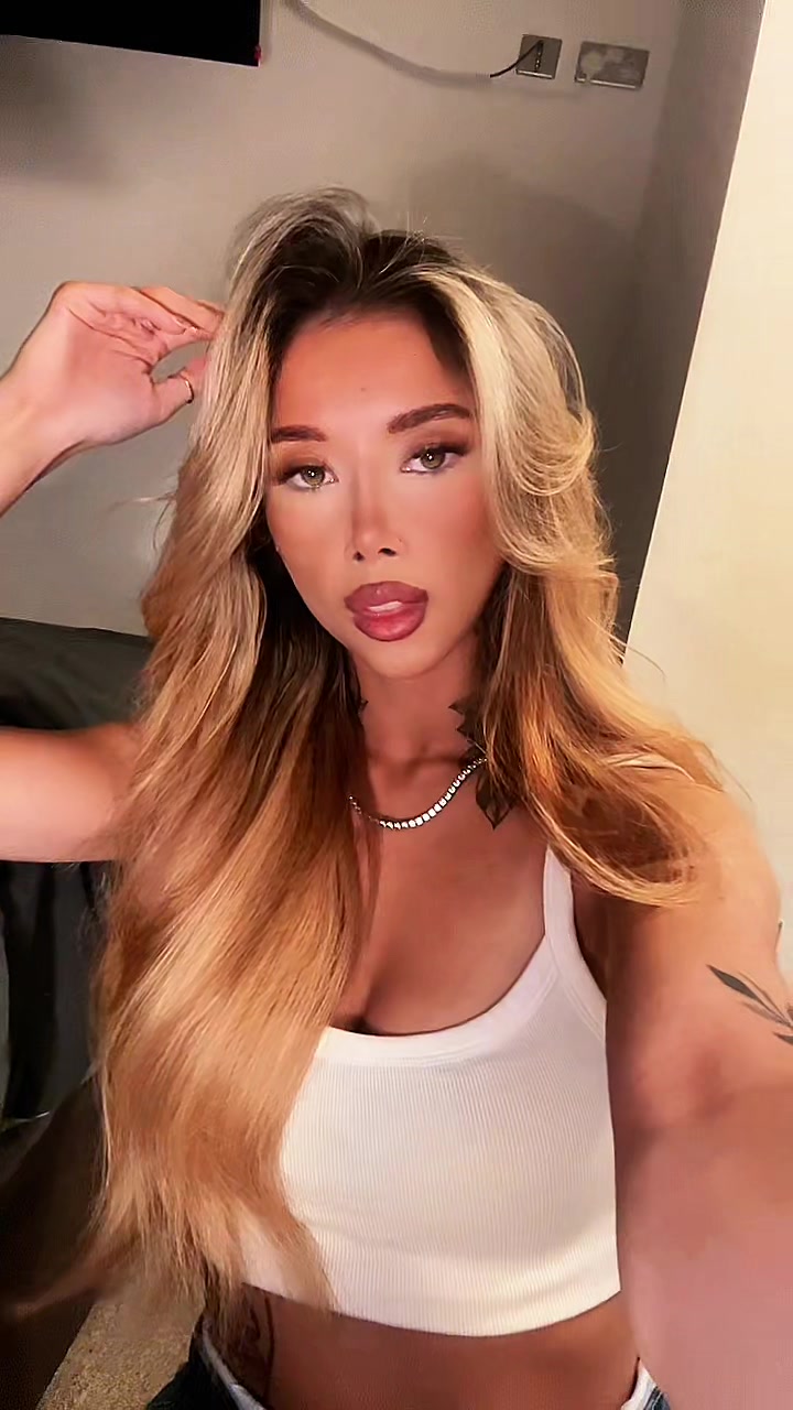 @courtneymaddenx