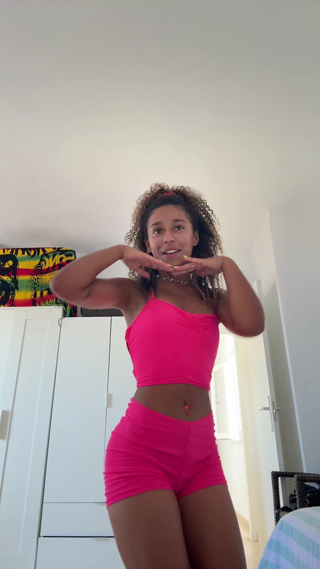 @Macarena🩵