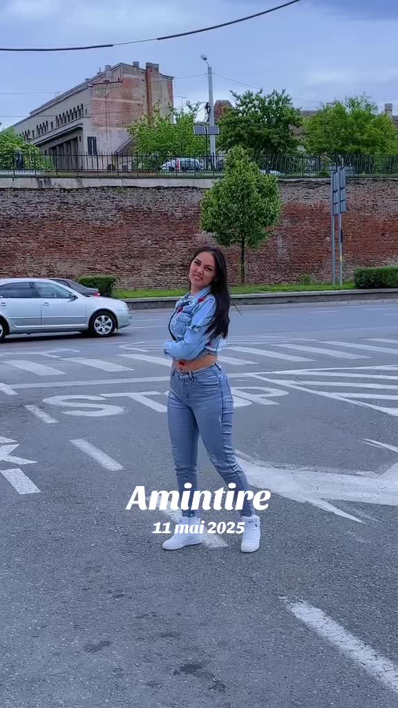 @Anamaria