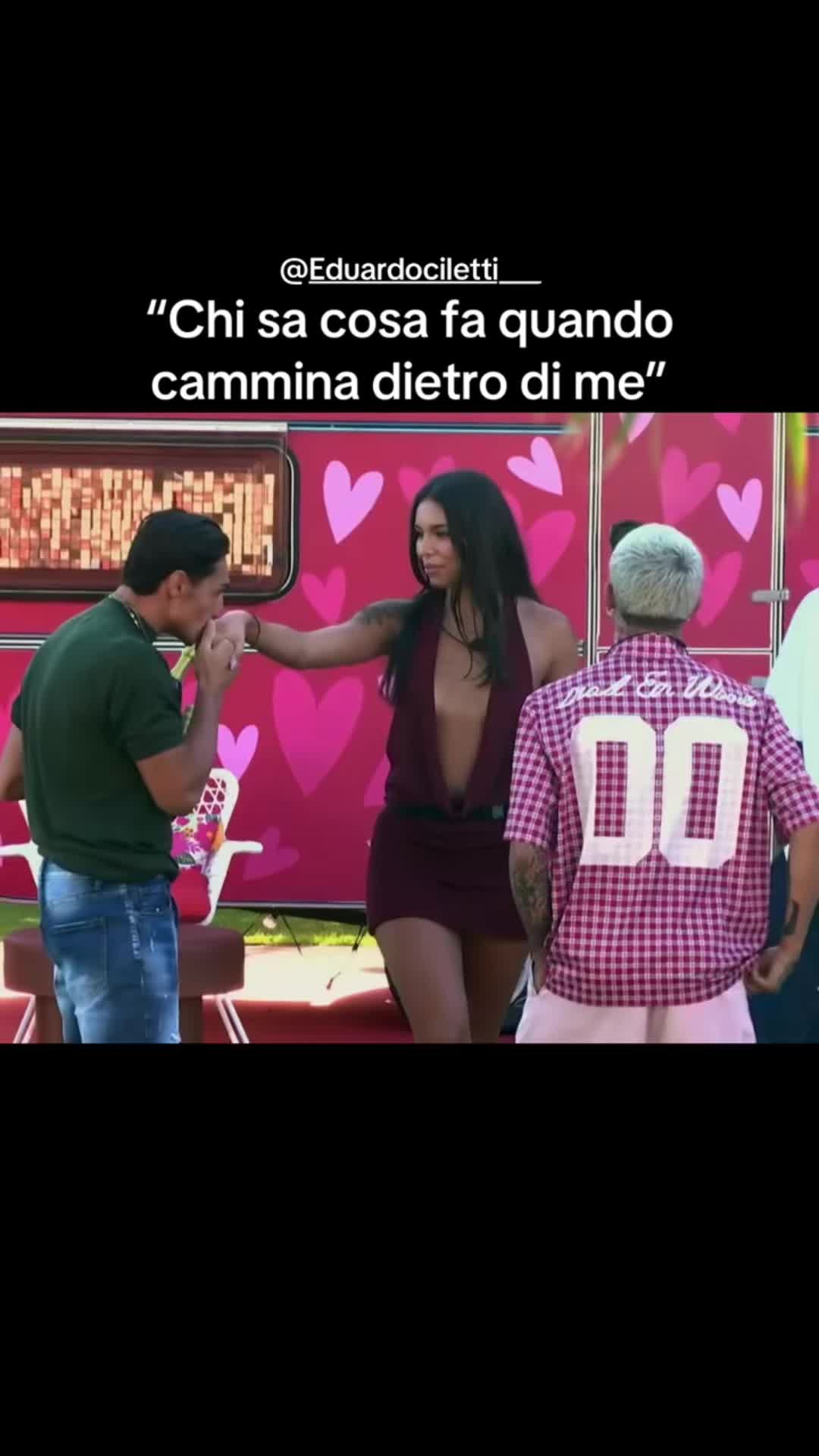 @C R I 🥊