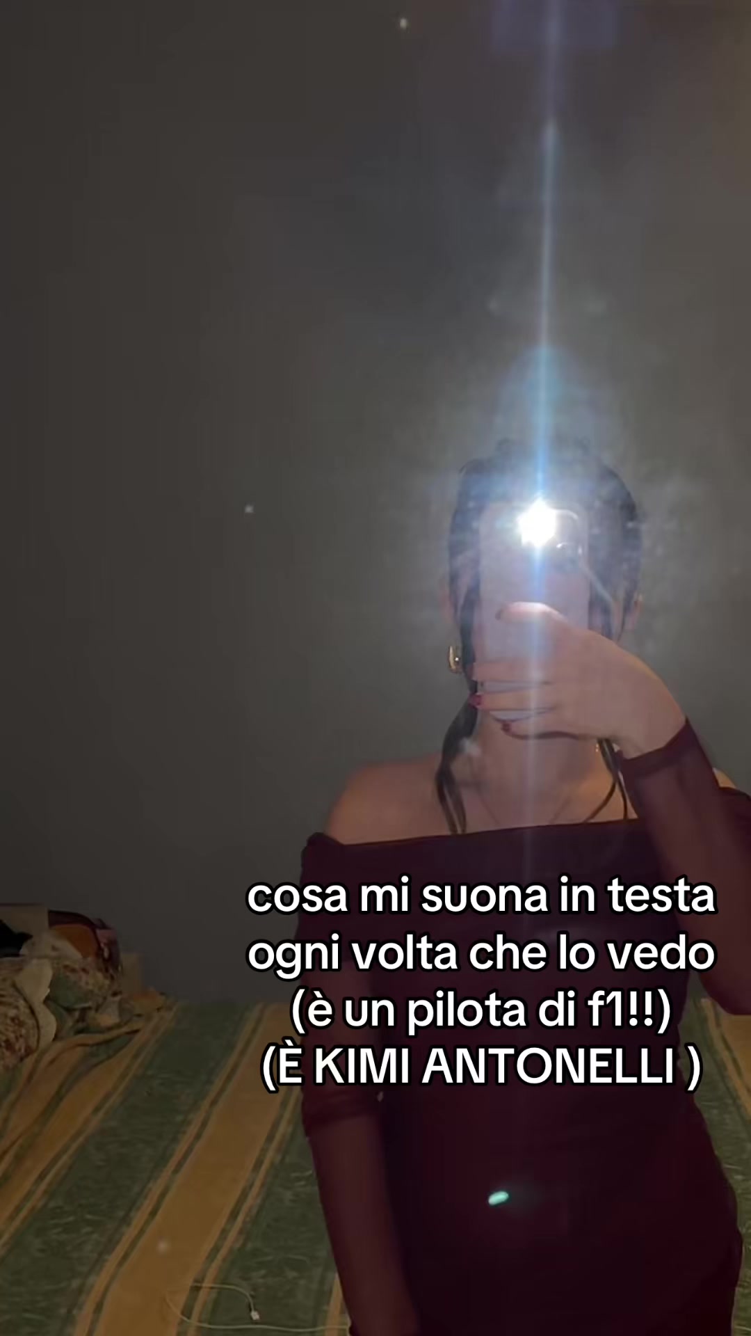 @rebeeee
