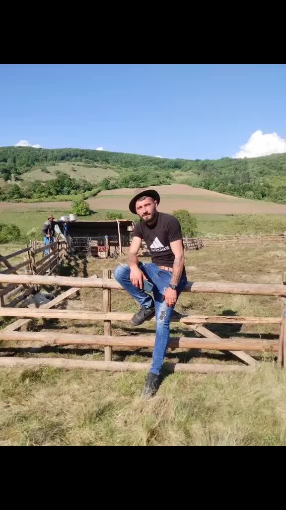 @Moldovan Tica