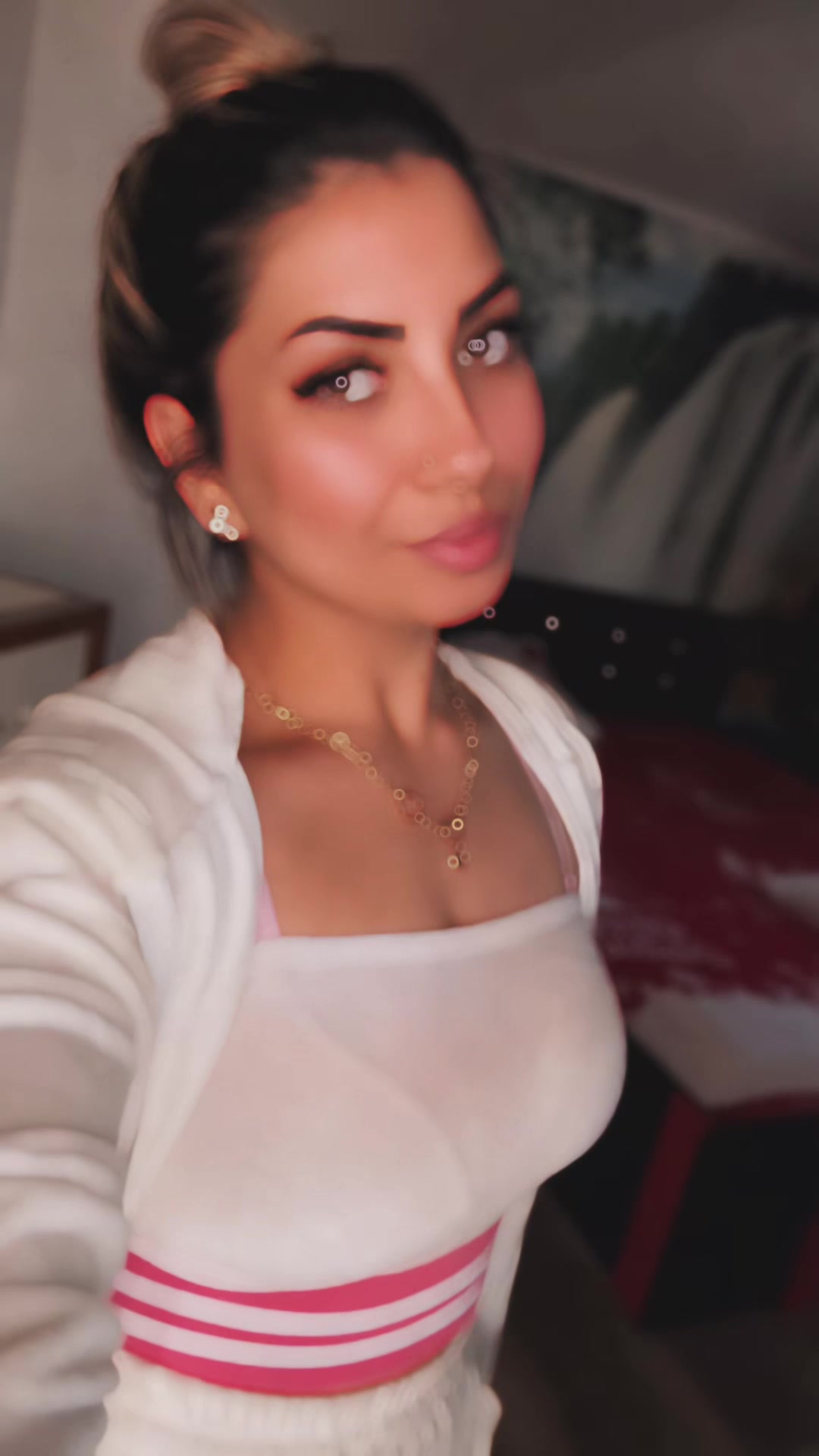 @Simii👩✌🏻