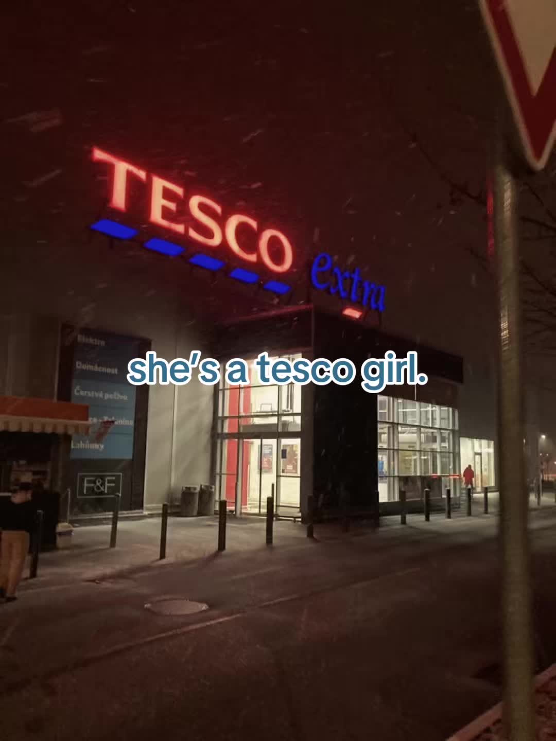 @Viral.100