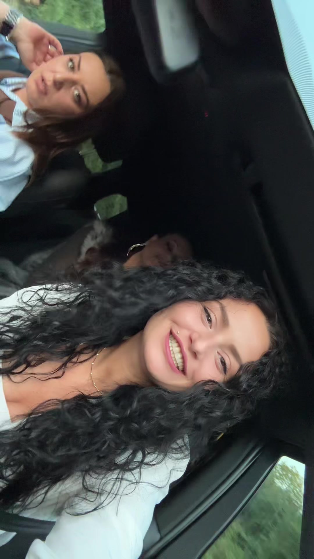 @Angela goga 🇦🇱🇩🇪