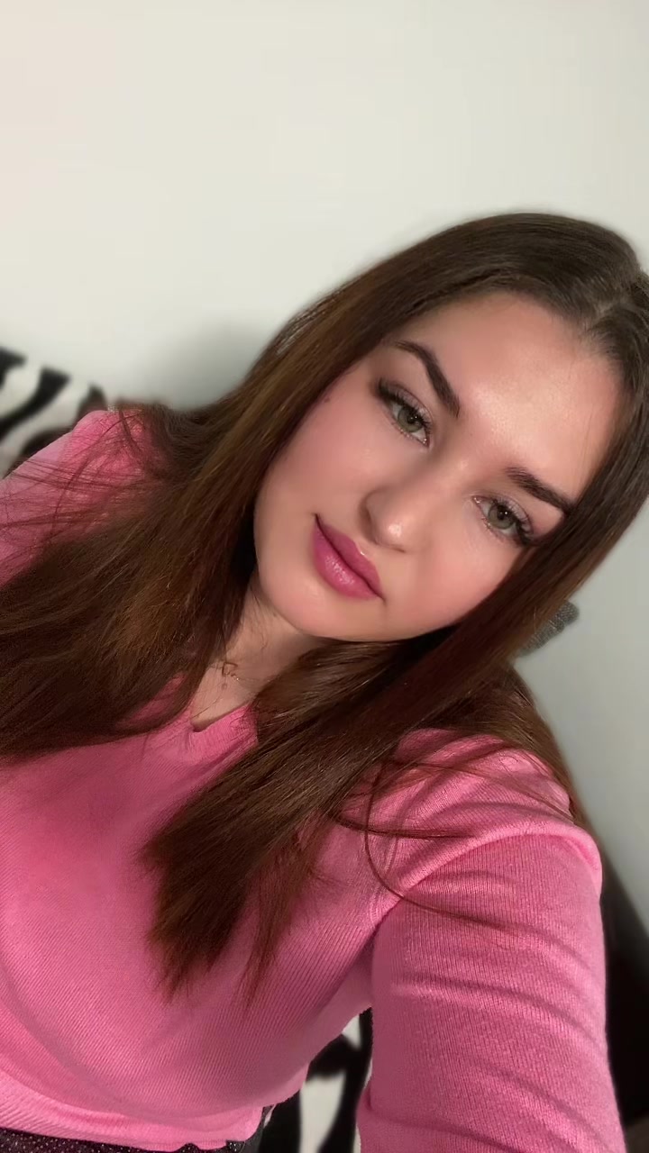 @Cosminuța❤️🔥